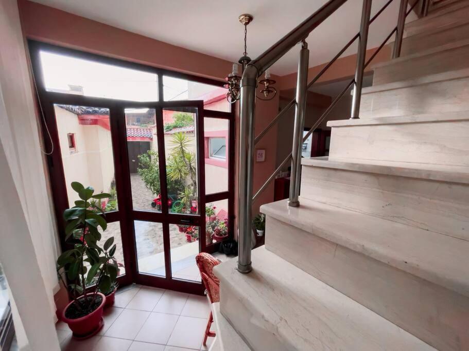 Vila Kodra Tirana Buitenkant foto